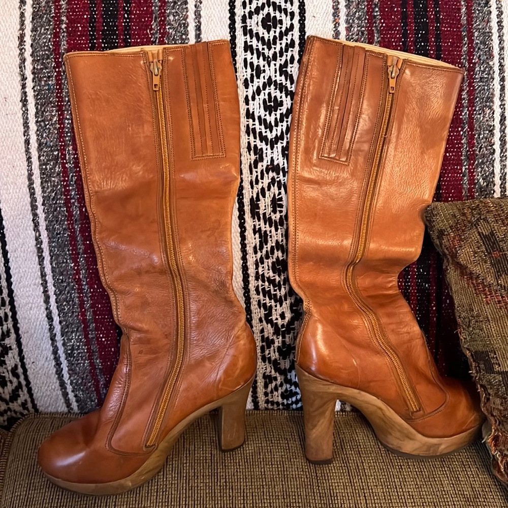 Vintage 1970s Sbicca Platform Heel Leather Boots Size 7.5